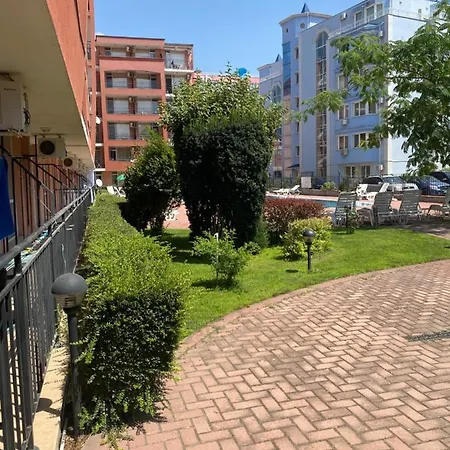 Sunset Beach * Slăntjev Brjag